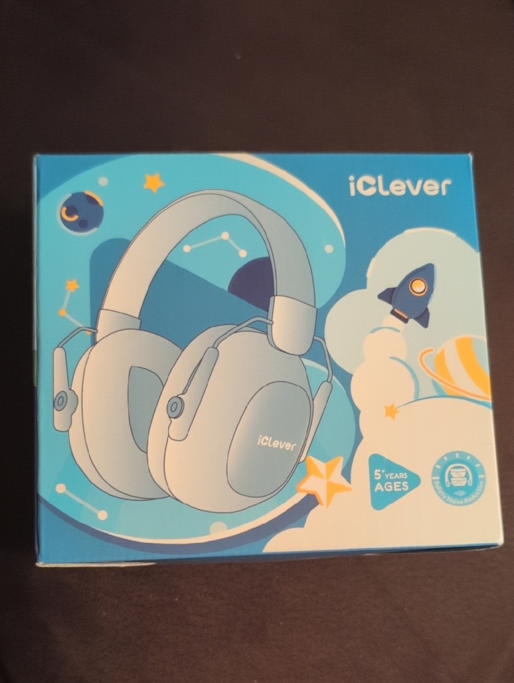 Kids Over-Ear Headphones in Light Blue - Comfortable Volume-Limited Headset